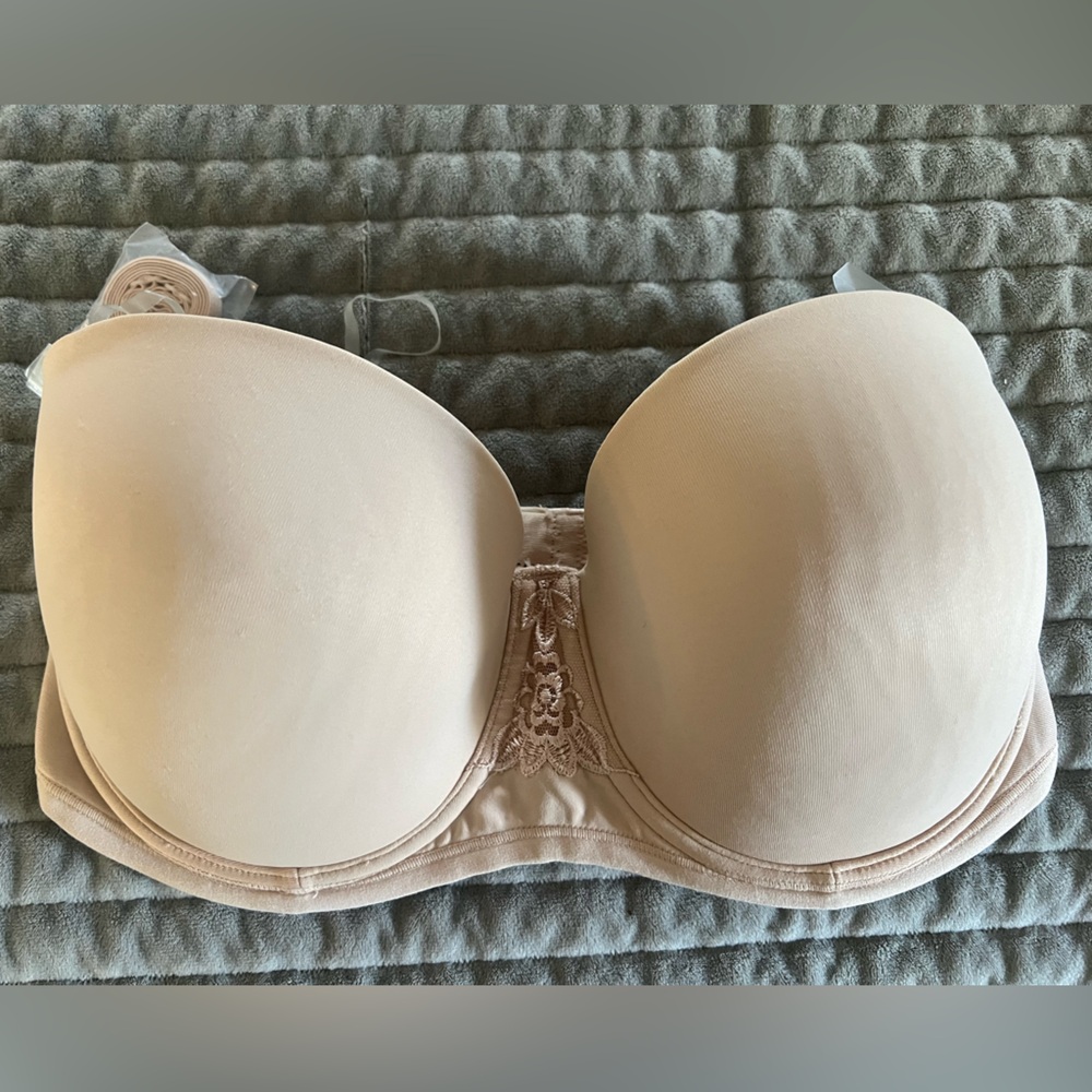 Vanity Fair strapless bra - new